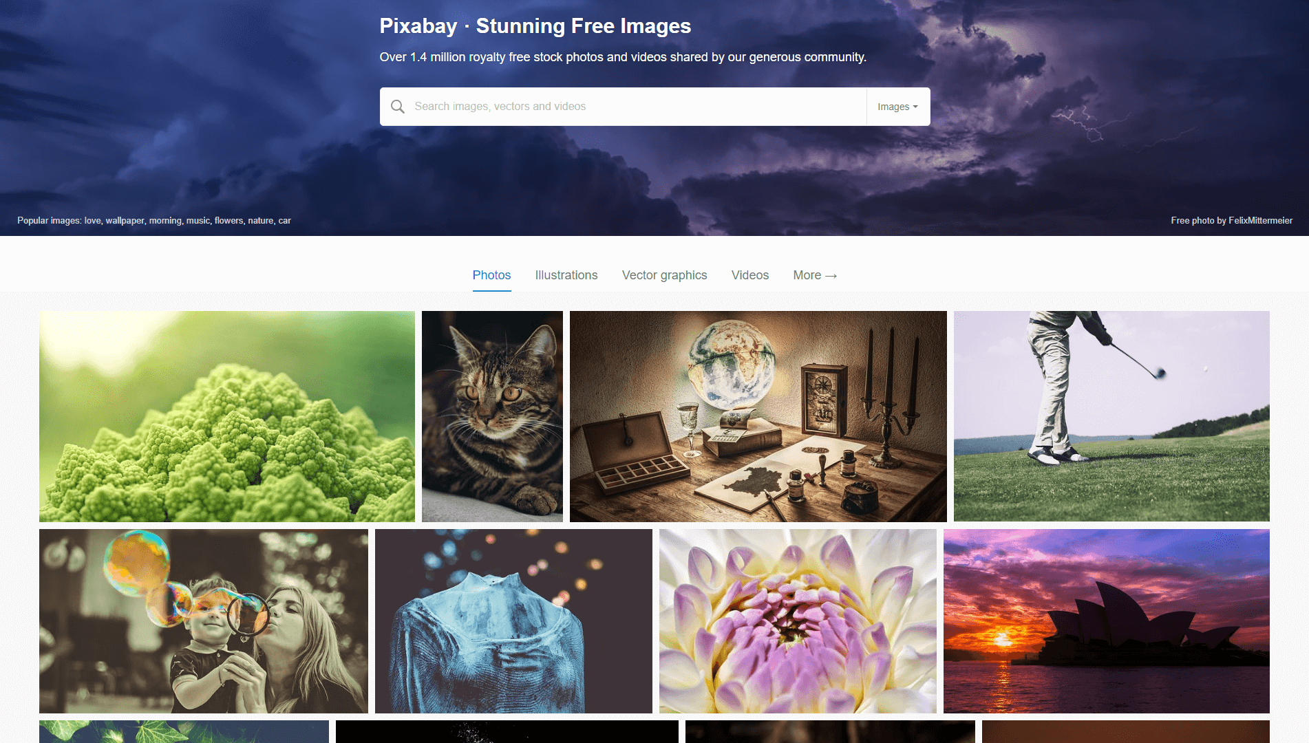 The Pixabay homepage.